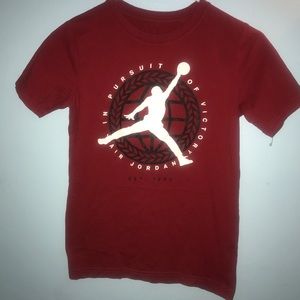 Red jordan tshirt